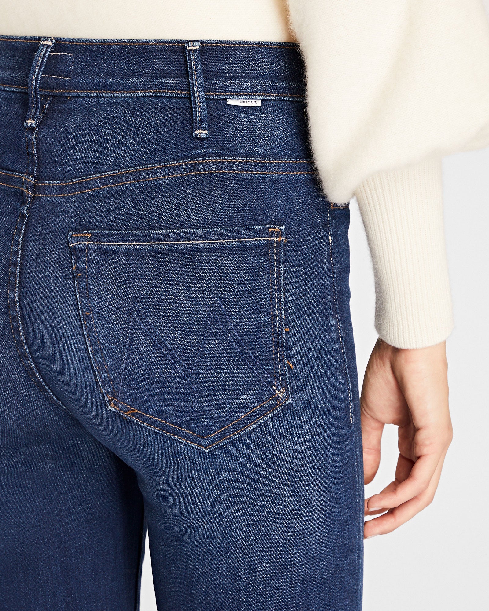 MOTHER The Hustler Ankle Fray Jeans - Image 3