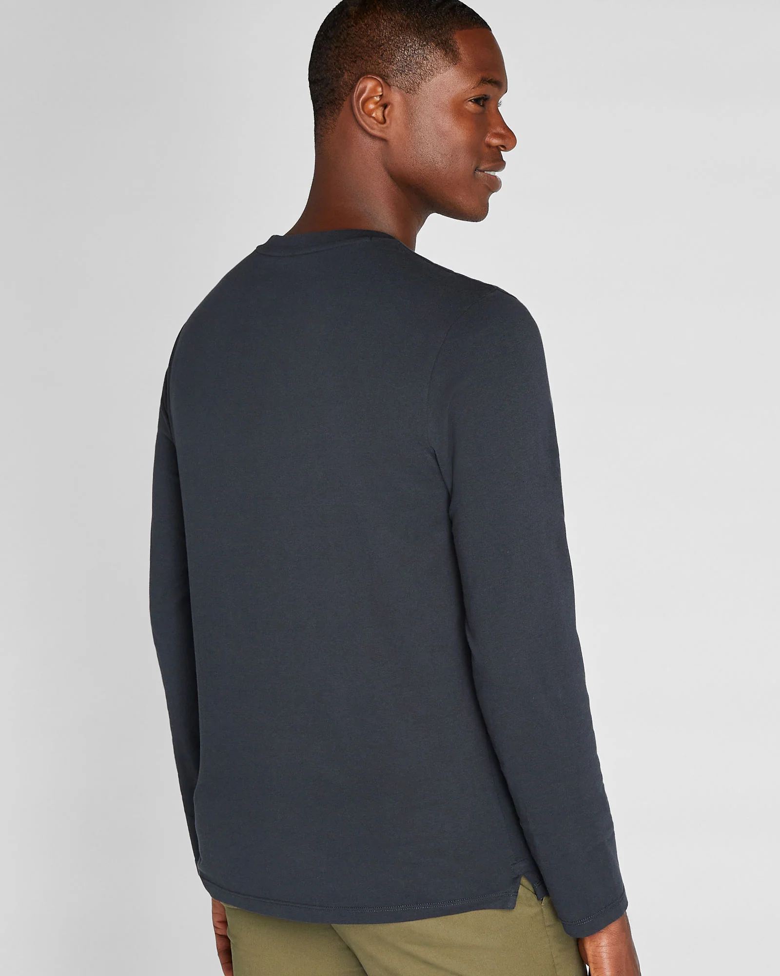 Williams Long-Sleeve Tee - Image 3